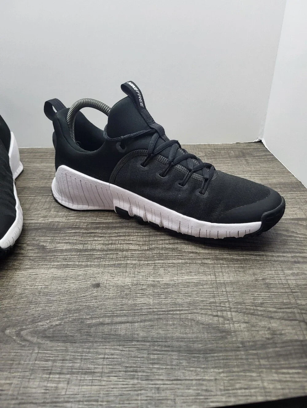 Nike Free Metcon 6 Black White Training Gym Shoes FJ7126-001 Women's Size 9